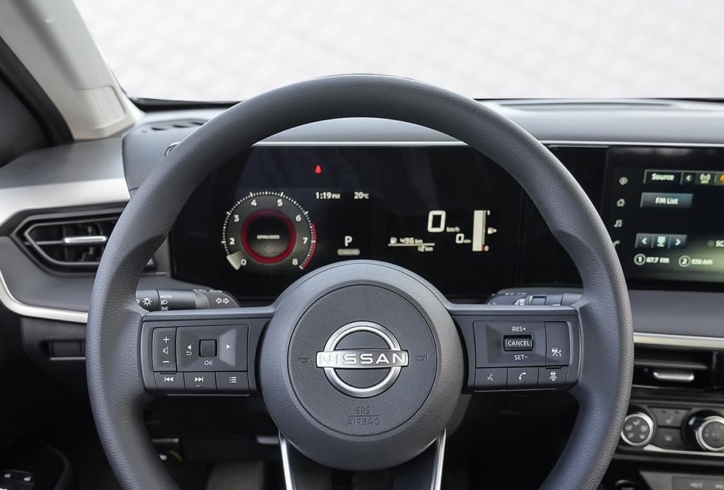 2026 Nissan Kicks 13