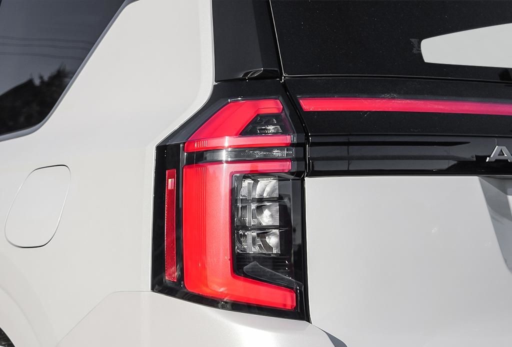 2026 Nissan Armada 11