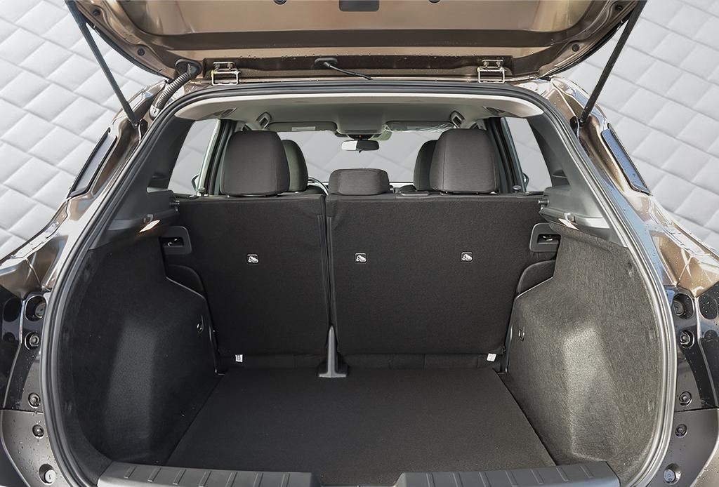 2026 Nissan Kicks 7