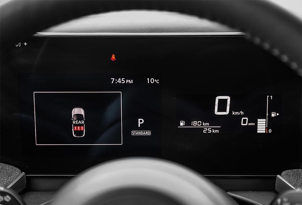 2026 Nissan Kicks 13
