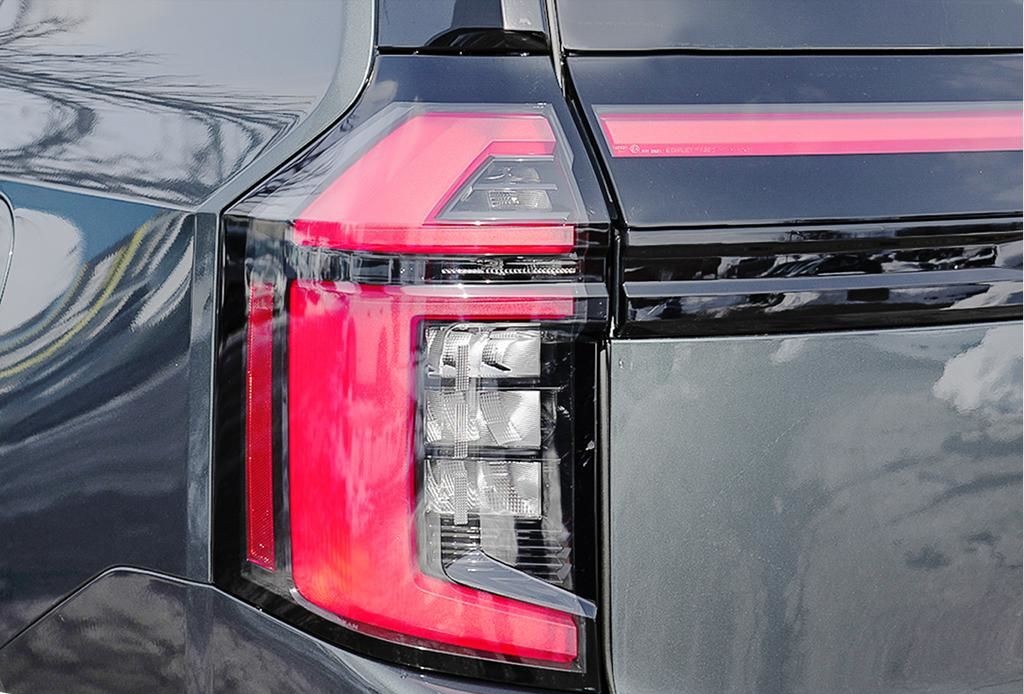 2026 Nissan Armada 11