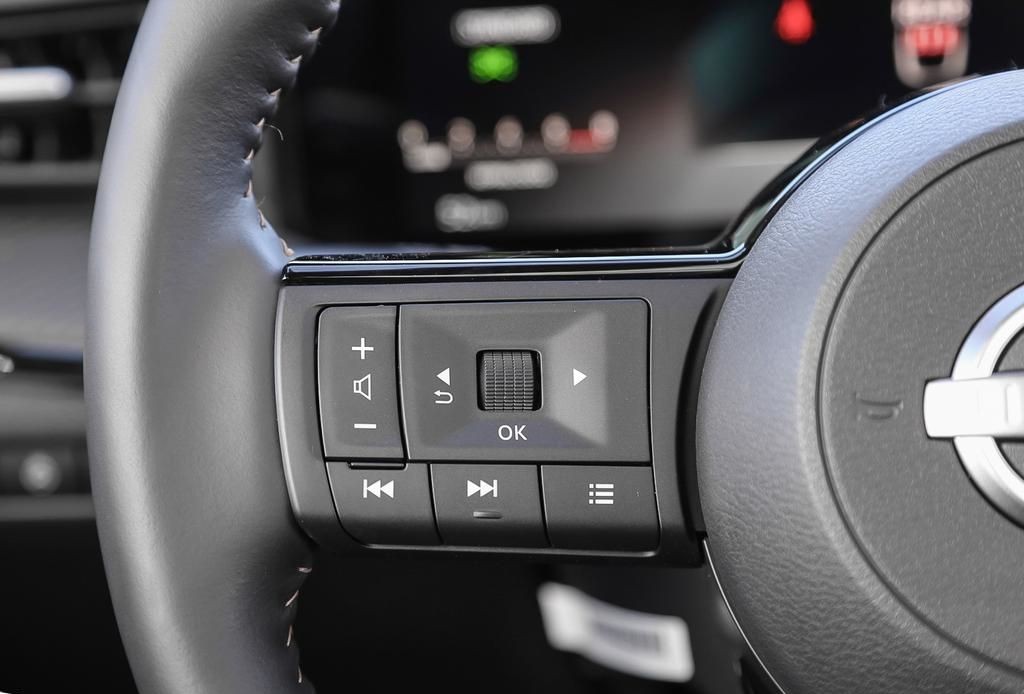 2026 Nissan Kicks 15