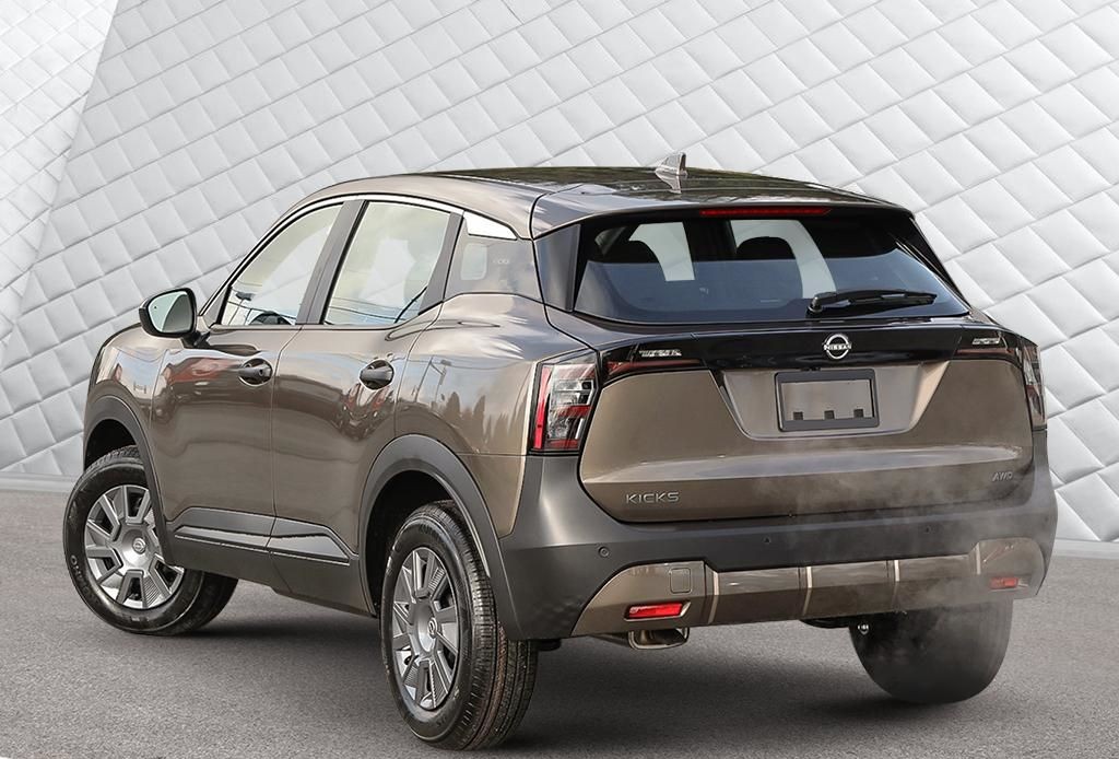 2026 Nissan Kicks 4