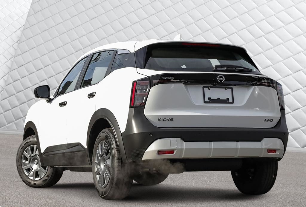 2026 Nissan Kicks 4