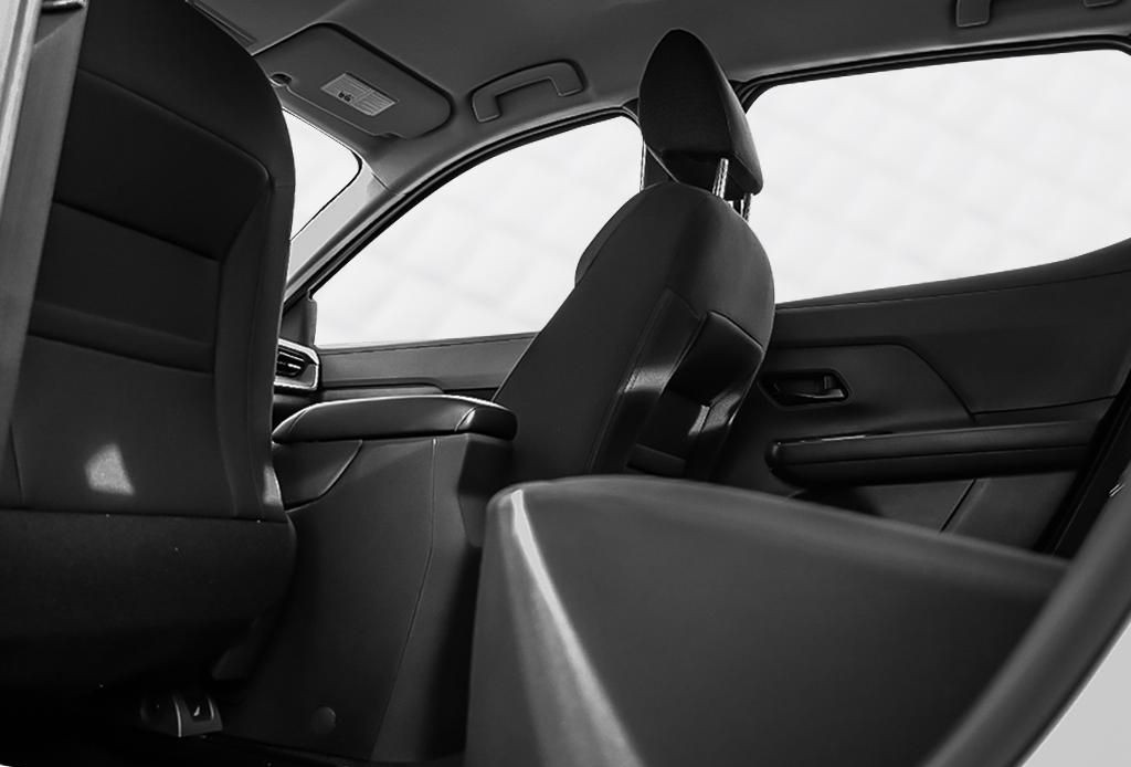 2026 Nissan Kicks 21