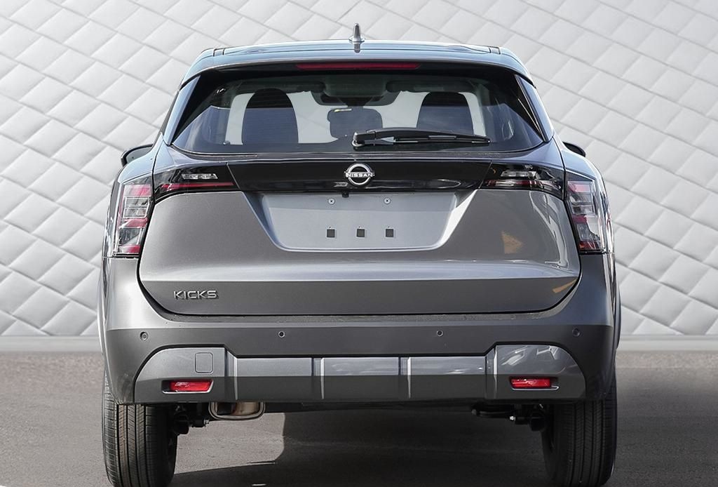 2026 Nissan Kicks 5