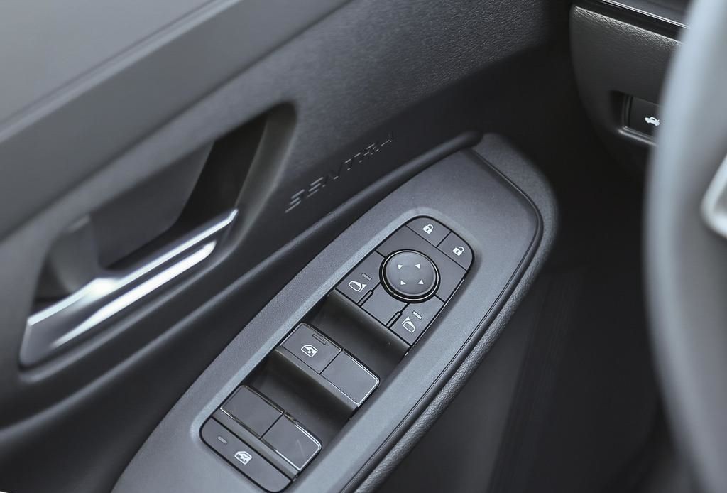 2026 Nissan Sentra 16