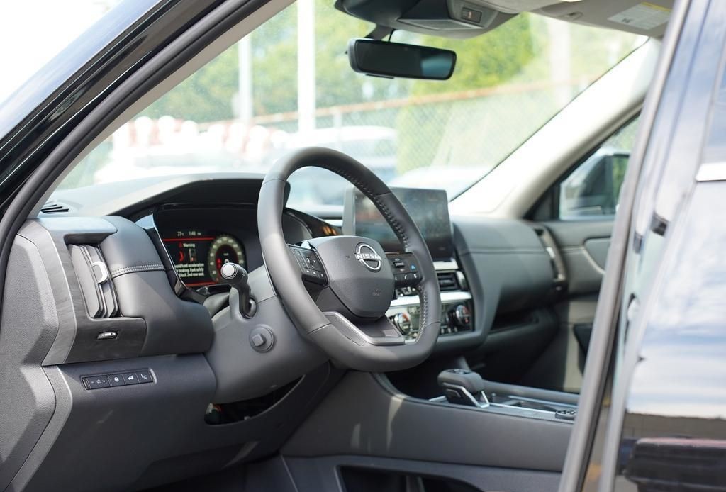 2026 Nissan Pathfinder 13