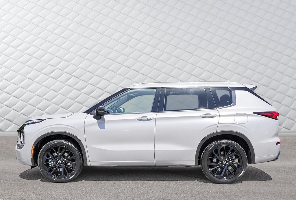 2026 Nissan Rogue PHEV 3