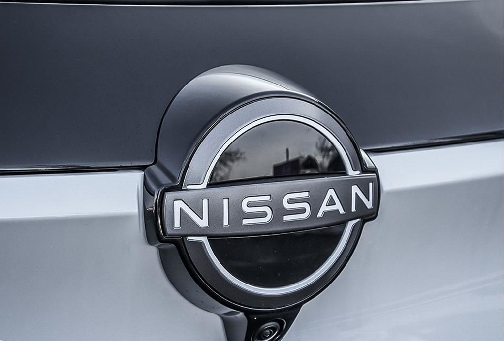 2026 Nissan LEAF 7