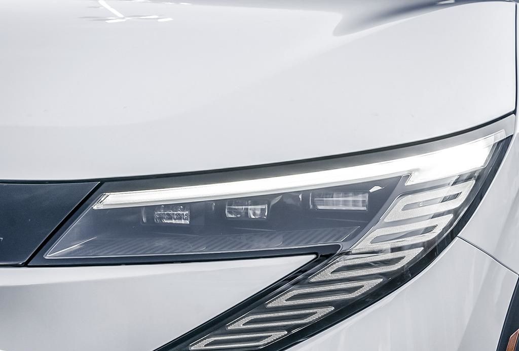 2026 Nissan LEAF 8